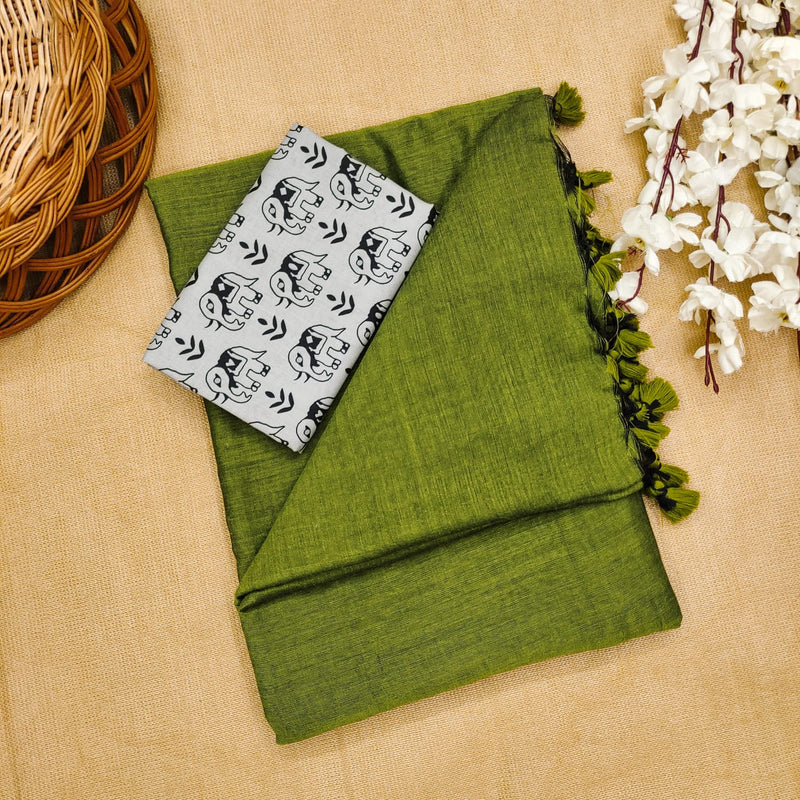 GREEN TRADITIONAL LOOKING COTTON SAREE