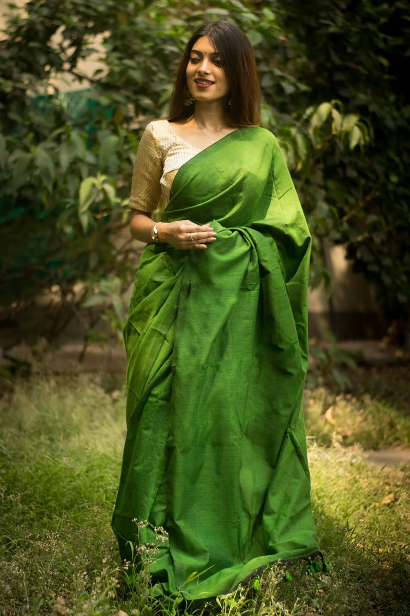 Parrot colour traditional looking Chanderi cotton saree